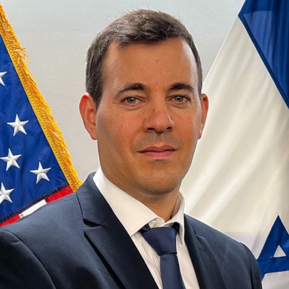 Speaker Noach Hacker