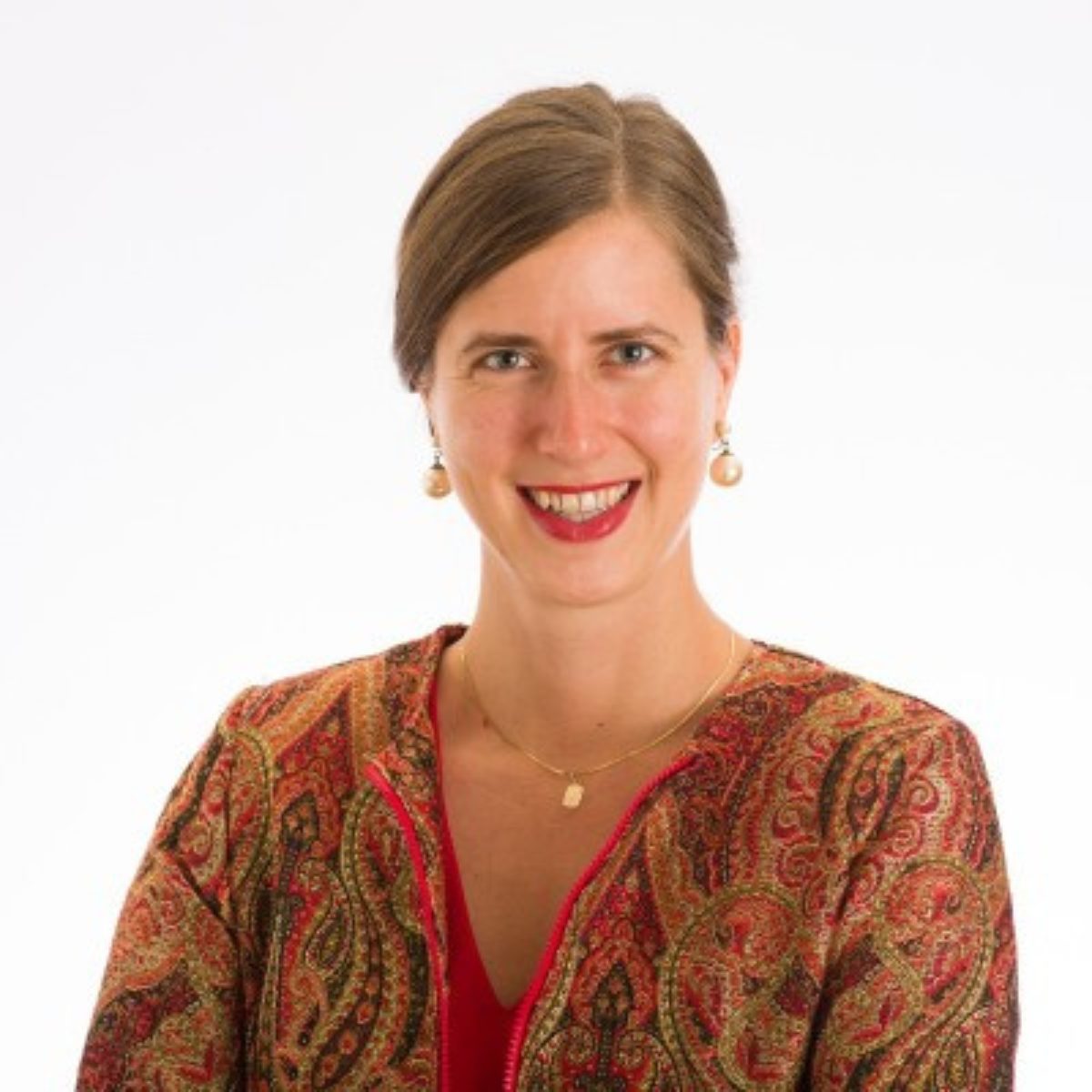 Speaker Hanna Tomory