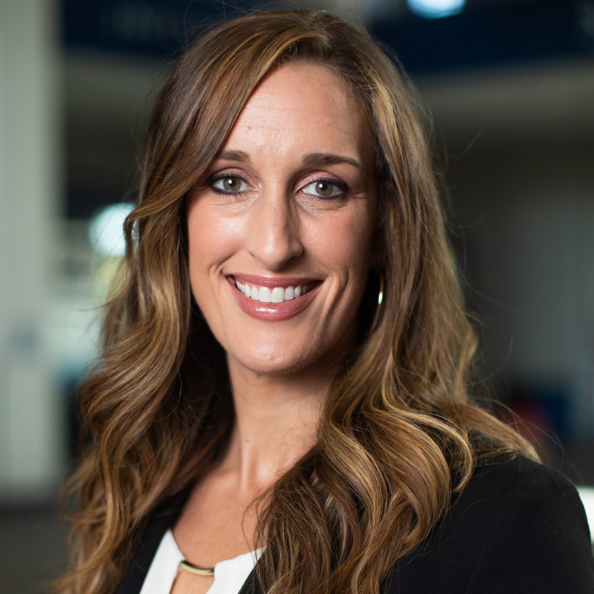 Speaker Stacie Rhodes